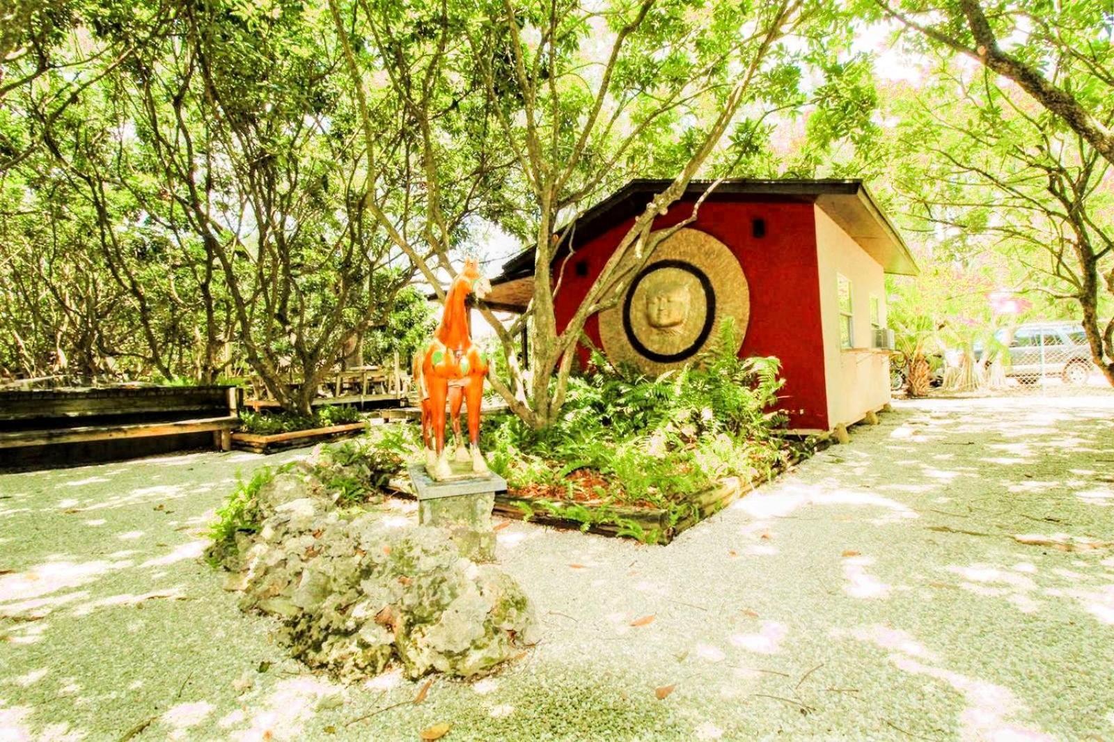 Magical Wonderkoi House In A Japanese Koi Garden Villa Miami Exterior photo